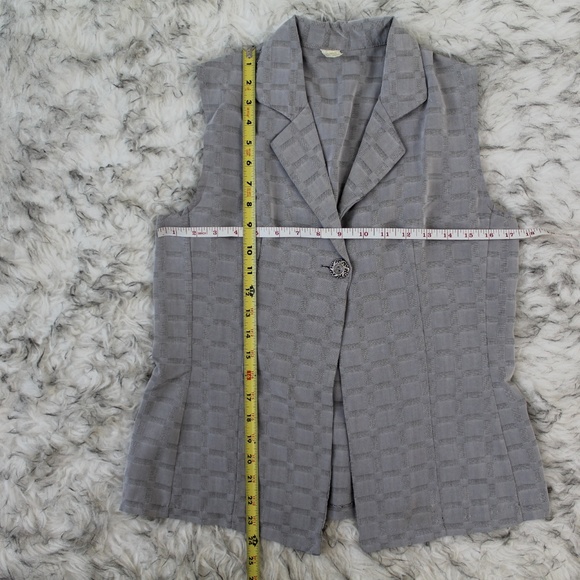 SOLDVintage Bruce Wayne Silver Gray Pant & Top Set - Picture 3 of 8